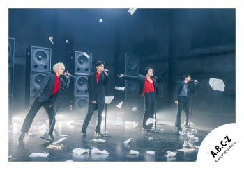 【No.ABC25-197】Album「CRAZY ROMANTIC!」MV & jacket photo off-shot