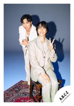 【No.ABC25-206】Album「CRAZY ROMANTIC!」MV & jacket photo off-shot