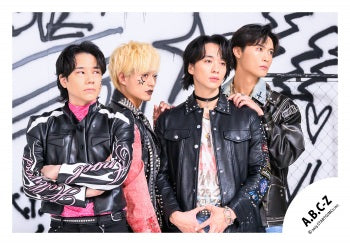 【No.ABC25-289】「A.B.C-Z Concert Tour 2025 CRAZY ROMANTIC!」Goods off-shot
