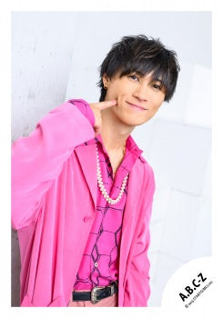 【No.ABC25-298】「A.B.C-Z Concert Tour 2025 CRAZY ROMANTIC!」Goods off-shot