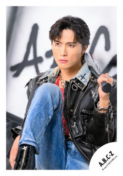 【No.ABC25-299】「A.B.C-Z Concert Tour 2025 CRAZY ROMANTIC!」Goods off-shot