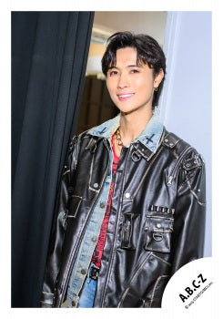 【No.ABC25-300】「A.B.C-Z Concert Tour 2025 CRAZY ROMANTIC!」Goods off-shot