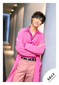 【No.ABC25-304】「A.B.C-Z Concert Tour 2025 CRAZY ROMANTIC!」Goods off-shot