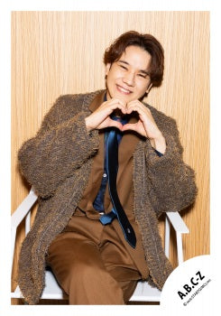 【No.ABC26-233】「A.B.C-Z Concert Tour 2026 The Way of L.O.V-E」Goods off-shot