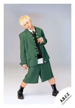 【No.ABC26-245】「A.B.C-Z Concert Tour 2026 The Way of L.O.V-E」Goods off-shot