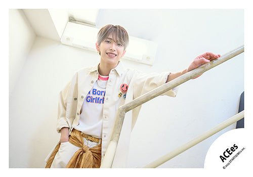 【No.ACE25-056】「ACEes Arena Tour 2025 PROLOGUE」Goods off-shot