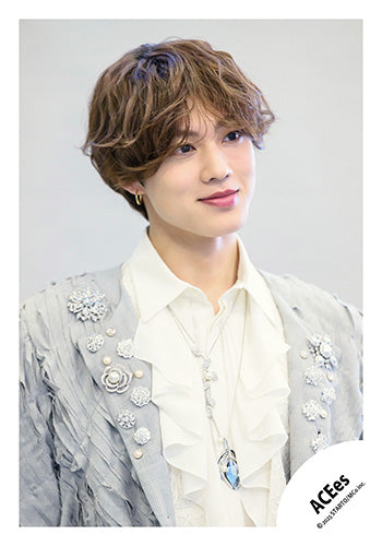 【No.ACE25-065】「ACEes Arena Tour 2025 PROLOGUE」Goods off-shot