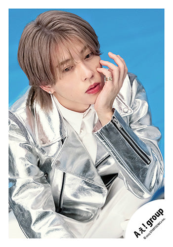 【No.AGP25-190】「Ae! group LIVE TOUR 2025 D.N.A」Goods off-shot