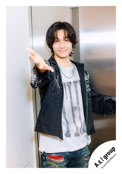 【No.AGP26-417】Single「Dekoboko Life」MV & jacket photo off-shot