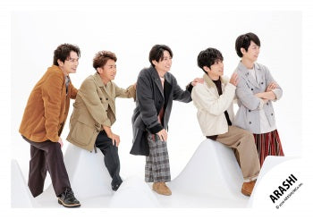 【No.ARS26-124】ARASHI LIVE TOUR 2026 「We are ARASHI」Goods off-shot