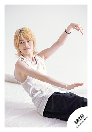 【No.BZI25-106】「B&ZAI LIVE 2025 First Beat」Goods off-shot