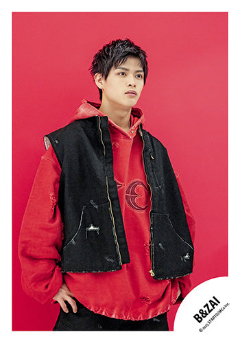 【No.BZI25-110】「B&ZAI LIVE 2025 First Beat」Goods off-shot