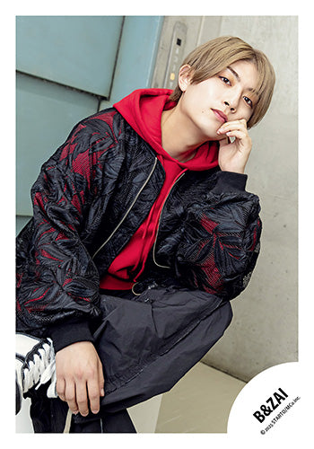 【No.BZI25-122】「B&ZAI LIVE 2025 First Beat」Goods off-shot
