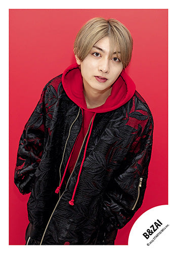 【No.BZI25-123】「B&ZAI LIVE 2025 First Beat」Goods off-shot