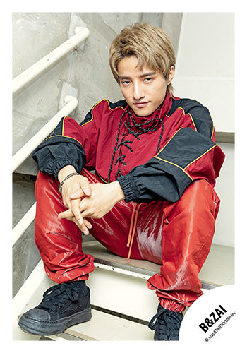 【No.BZI25-131】「B&ZAI LIVE 2025 First Beat」Goods off-shot