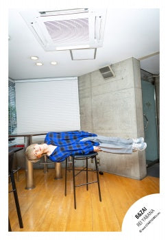 【No.BZI26-169】Profile photo off-shot 2026