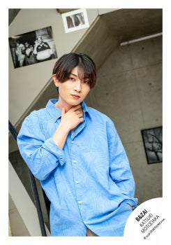 【No.BZI26-189】Profile photo off-shot 2026