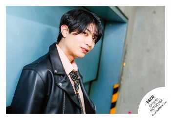 【No.BZI26-322】Profile photo off-shot 2026 Summer