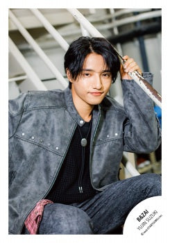 【No.BZI26-327】Profile photo off-shot 2026 Summer