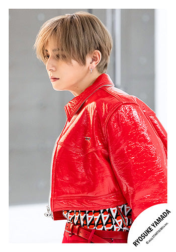 【No.HSJ25-168】「Ryosuke Yamada LIVE TOUR 2025 RED」Goods off-shot