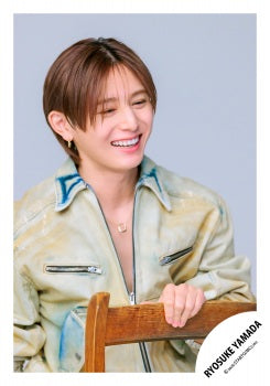【No.HSJ26-257】Ryosuke YAMADA Album「Are You Red.Y?」MV & jacket photo off-shot