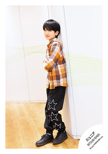 【No.JR25-1106】Profile photo off-shot 2025