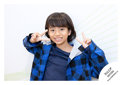 【No.JR25-1153】Profile photo off-shot 2025