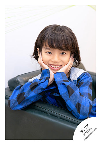 【No.JR25-1155】Profile photo off-shot 2025