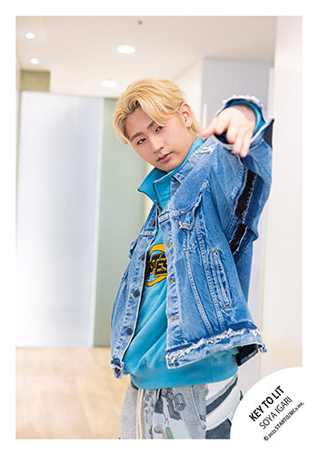 【No.JR25-411】Profile photo off-shot 2025