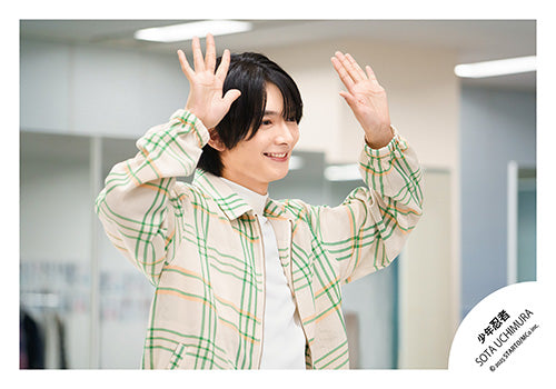 【No.JR25-492】Profile photo off-shot 2025