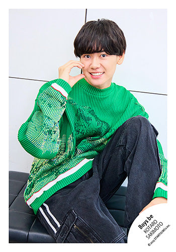 【No.JR25-748】Profile photo off-shot 2025