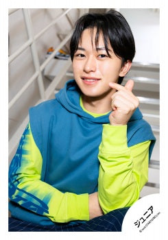 【No.JR26-1432】「Three」Goods off-shot