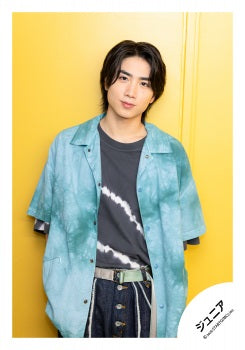【No.JR26-1445】「Three」Goods off-shot