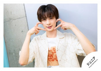 【No.JR26-1472】「Three」Goods off-shot