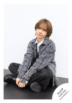【No.JR26-334】Profile photo off-shot 2026
