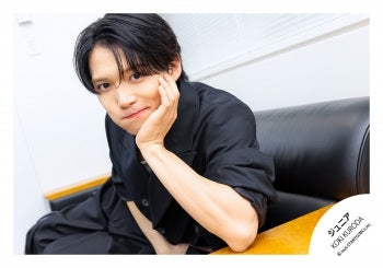 【No.JR26-394】Profile photo off-shot 2026