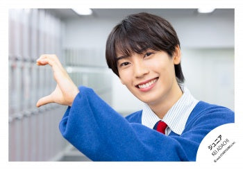 【No.JR26-492】Profile photo off-shot 2026