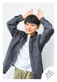 【No.JR26-507】Profile photo off-shot 2026