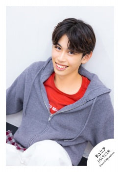 【No.JR26-625】Profile photo off-shot 2026
