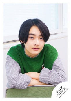 【No.JR26-635】Profile photo off-shot 2026