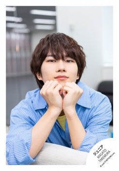 【No.JR26-665】Profile photo off-shot 2026