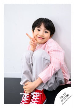 【No.JR26-698】Profile photo off-shot 2026