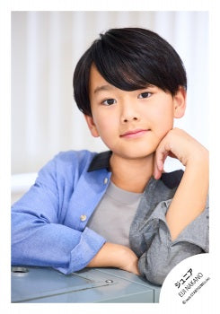 【No.JR26-715】Profile photo off-shot 2026