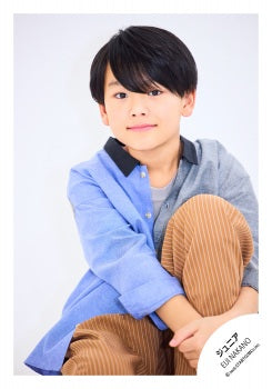 【No.JR26-718】Profile photo off-shot 2026