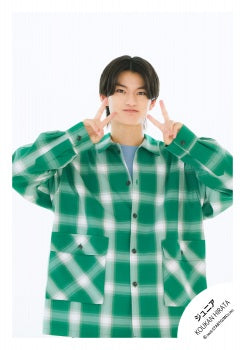 【No.JR26-781】Profile photo off-shot 2026