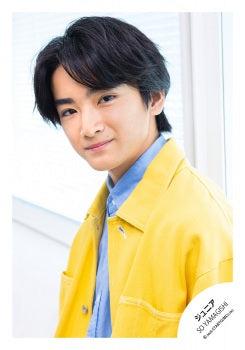 【No.JR26-841】Profile photo off-shot 2026