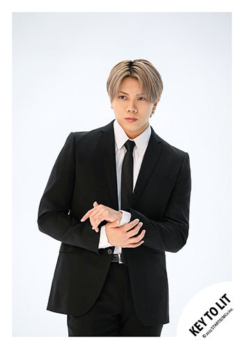 【No.KEY25-118】「KEY TO LIT Arena Tour 2025 WAKE UP THE FOOL」Goods off-shot