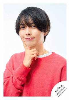 【No.KEY26-064】Profile photo off-shot 2026