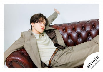 【No.KEY26-099】「KEY TO LIT Arena Tour 2026 NEO CLASSICS」goods off-shot