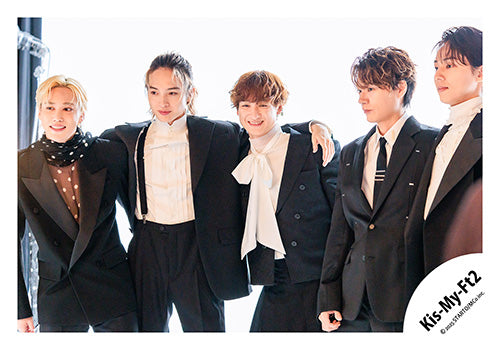 【No.KMF25-004】Single「Curtain call」MV,jacket & Special video off-shot